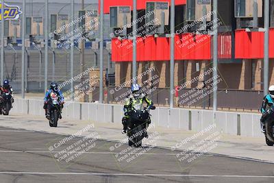 media/Aug-26-2022-Fastrack Riders (Fri) [[055e3b3c9d]]/level 2/Session 1 Start Finish/